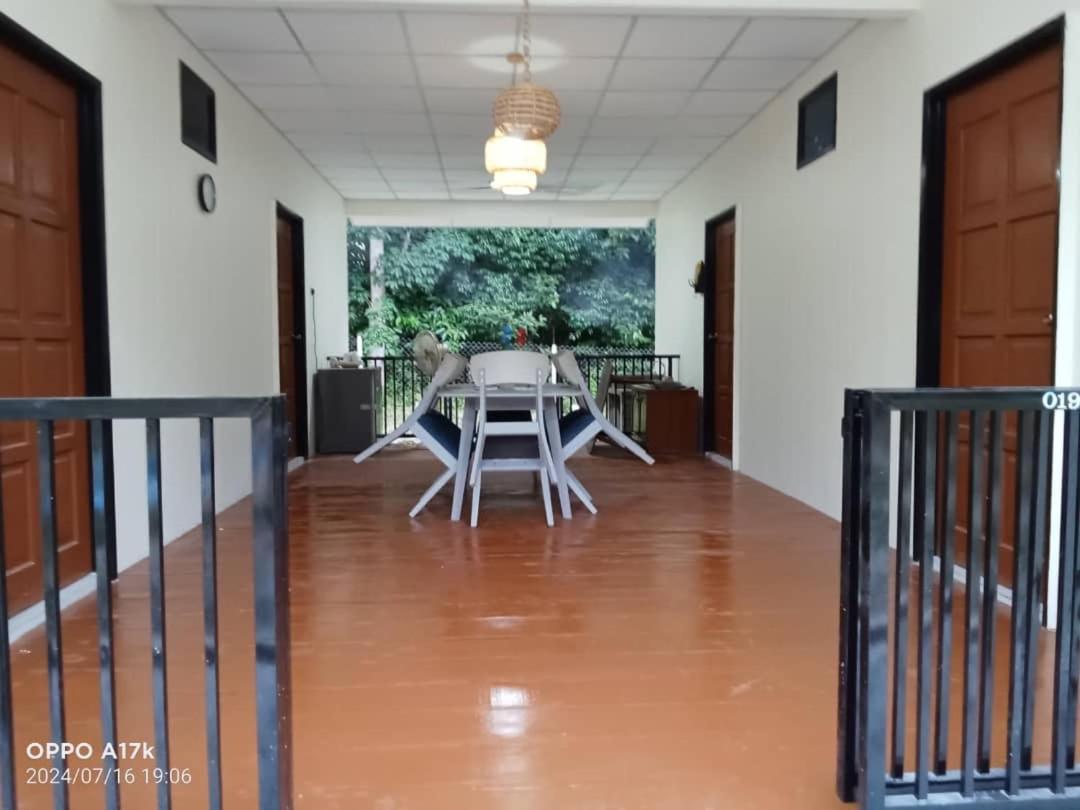 Bilik Umar Apartment Gerik Exterior foto